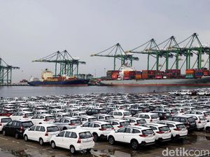 Pajak Mobil Baru 0%: Ditolak Sri Mulyani, Disetujui Airlangga Pajak Mobil Baru 0%: Ditolak Sri Mulyani, Disetujui Airlangga