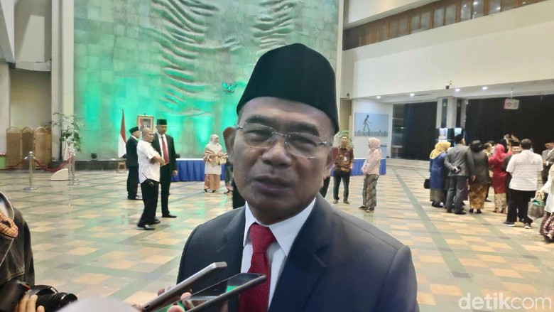 Mendikbud: UN Amanah UU, Boleh Ganti Nama tapi Tak Bisa Dihapus Mendikbud: UN Amanah UU, Boleh Ganti Nama tapi Tak Bisa Dihapus