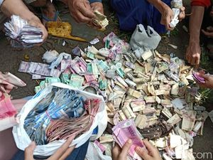 Di Rumah Pemulung Ini Ditemukan Uang Rp 35 Juta dan 22 Gram Emas