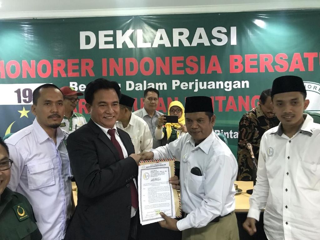Diangkat Jadi Pembina HIB, Yusril Janji Perjuangkan Hak Guru Honorer Diangkat Jadi Pembina HIB, Yusril Janji Perjuangkan Hak Guru Honorer