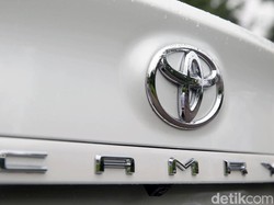 Rohadi PNS Tajir Punya 19 Mobil: 3 Camry, 3 Alphard, 3 Fortuner, 3 Pajero