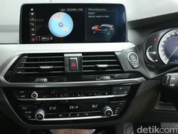 Head Unit Segede Gaban Bisa Ganggu Konsentrasi Nyetir