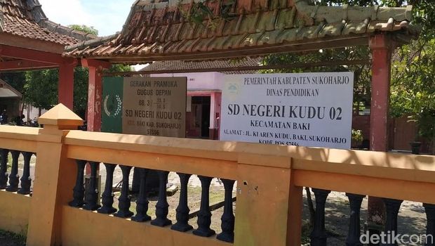 Viral di WhatsApp Hingga Twitter nama dua sekolah dasar Viral Nama SD “Kudu 02” dan “Larangan 01”, [FAKTA atau HOAX ?]