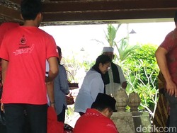 Megawati Ziarah ke Makam Bung Karno