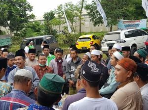Saat Santri Ponpes di Malang Diberi Pelatihan Budi Daya Jamur Tiram