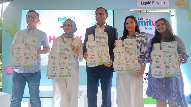 Pemakaian Bedak Tabur Bisa Picu Gangguan Pernapasan Si Kecil?
