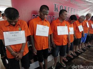 Polisi Bekuk Komplotan Pemalsu Materai