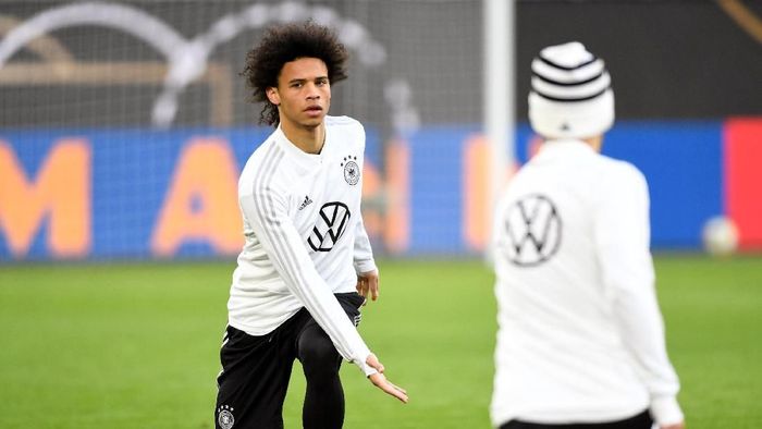 Leroy Sane kini jadi andalan baru Timnas Jerman (REUTERS/Fabian Bimmer) Leroy Sane kini jadi andalan baru Timnas Jerman (REUTERS/Fabian Bimmer)