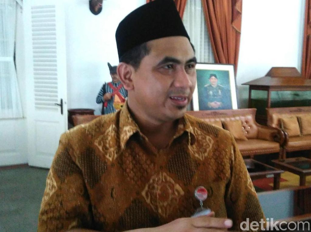 Gus Yasin Jelaskan Alasan Tak Bisa Maju di Bursa Ketum PPP Gus Yasin Jelaskan Alasan Tak Bisa Maju di Bursa Ketum PPP