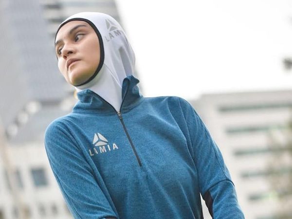 Inspirasi Gaya Sporty Alya Rohali hingga Zeezee Shahab Saat Marathon