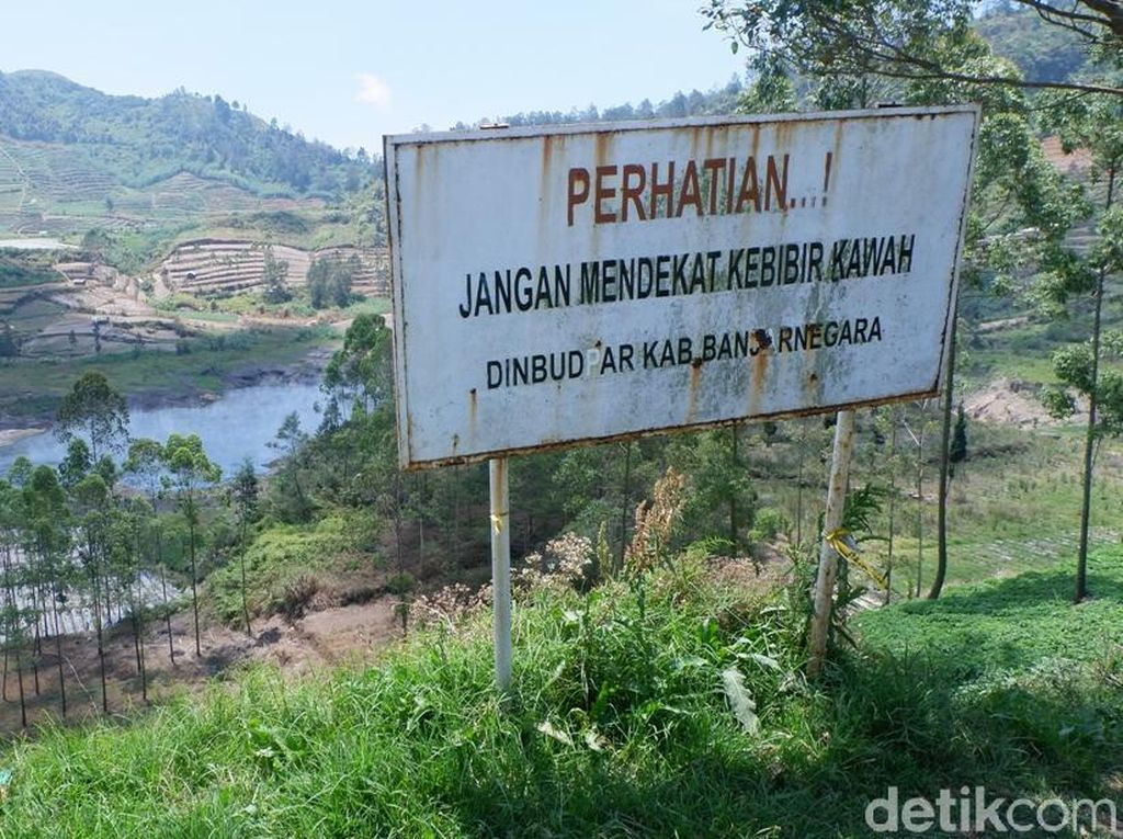 Aki CCTV Kawah Sileri Dieng Hilang Aki CCTV Kawah Sileri Dieng Hilang