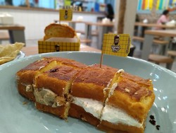 Hangout Murah Meriah di Akhir Bulan dengan Aneka Roti Bakar