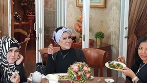 Intip Momen Kulineran Tessa Mariska yang Tengah Ribut dengan Nikita Mirzani