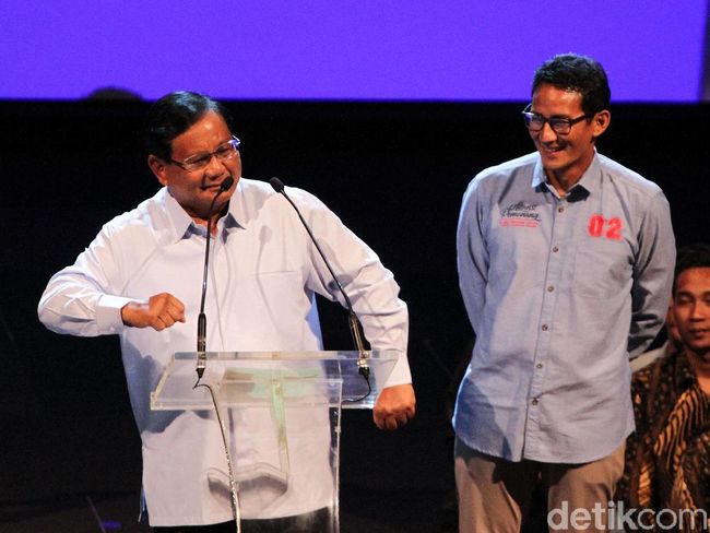 Berita Canda Prabowo-Sandi ke Pengusaha soal Sumbangan Selasa 16 April 2024