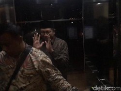 Ditanya soal Saran Mundur dari Fadli Zon, Menag Lukman Tersenyum