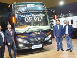 Bus Baru Mercedes-Benz Siap Digas di Tol Baru Indonesia