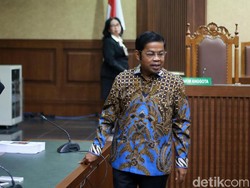 Dituntut 5 Tahun Penjara, Idrus Marham Persoalkan Fakta Persidangan