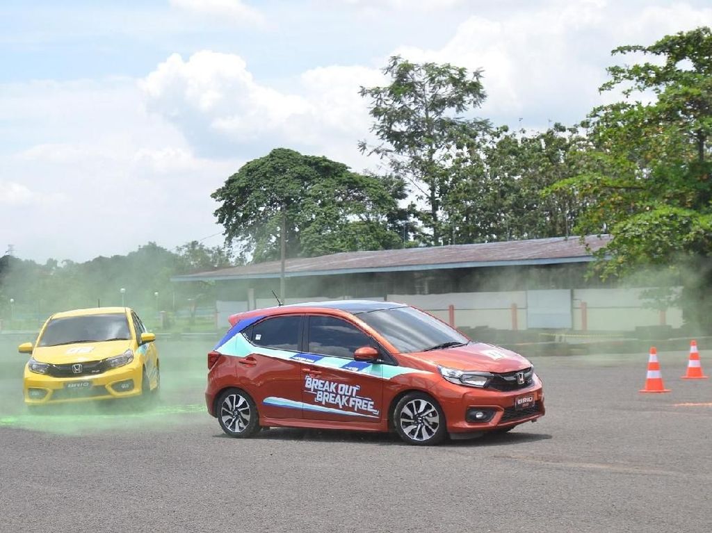 Salah Satu Mobil Terlaris di Indonesia Resmi Diekspor Salah Satu Mobil Terlaris di Indonesia Resmi Diekspor