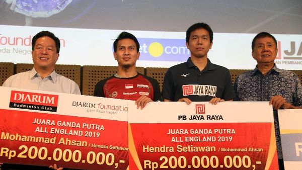 Penghargaan untuk Juara All England 2019