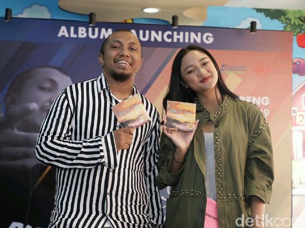 Kolaborasi Marion Jola dan Near di Album Karna Su Sayang