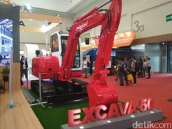 Ekskavator Made in Bandung Siap Dikirim ke Vietnam dan Myanmar