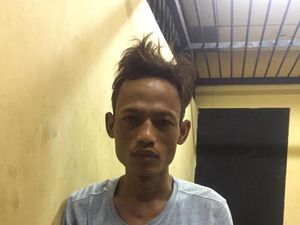 Pedagang yang Rampok Pemobil di Grogol Ngaku Baru Sekali Beraksi Pedagang yang Rampok Pemobil di Grogol Ngaku Baru Sekali Beraksi