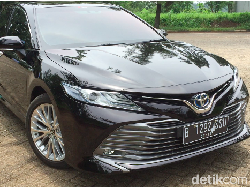 Revolusi Kemewahan Raja Sedan Toyota