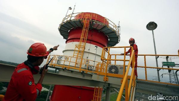 Melihat Dari Dekat Operasional PLTGU Grati