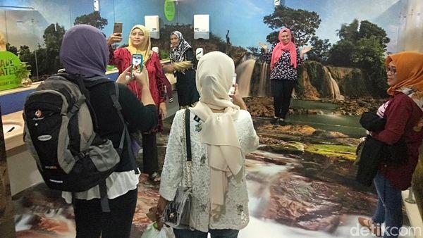 Penampakan Toilet yang Viral di Bandara Juanda