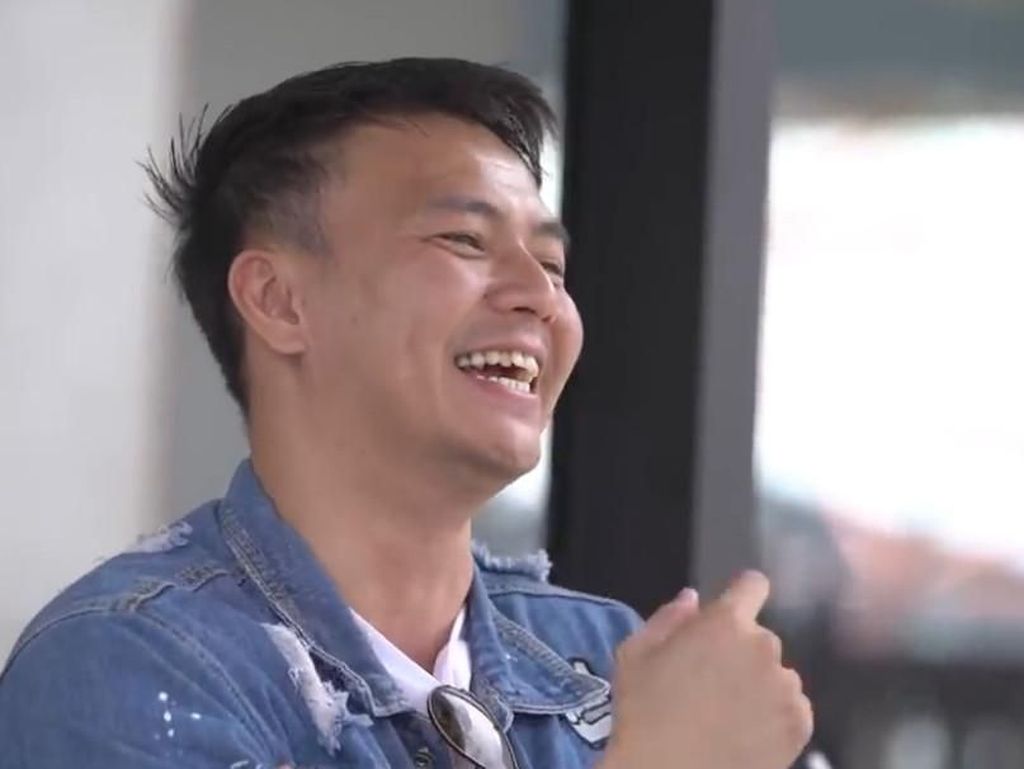 Wijin Akui Belum Sampai Tahap Cinta pada Gisel, Kenali 3 Fasenya Wijin Akui Belum Sampai Tahap Cinta pada Gisel, Kenali 3 Fasenya