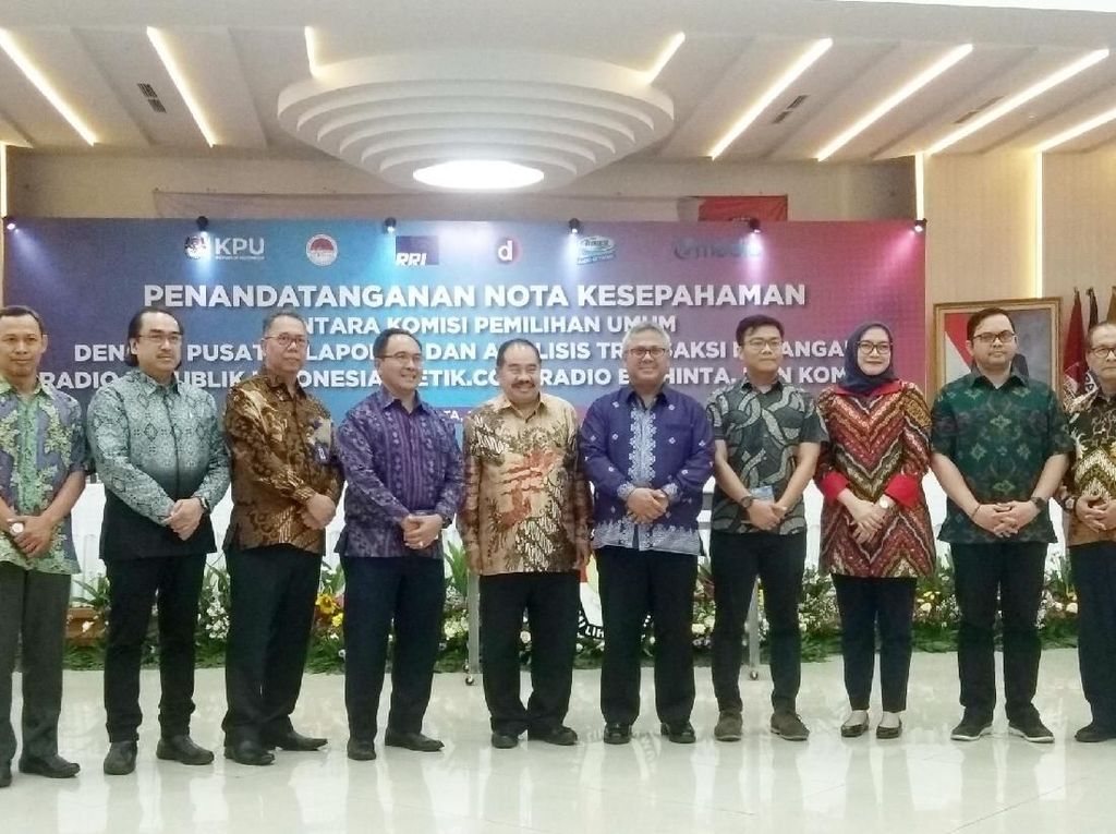 KPU Teken MoU Pemilu Transparan dengan PPATK dan Media KPU Teken MoU Pemilu Transparan dengan PPATK dan Media