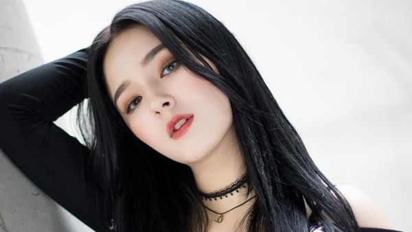 Paras Cantik Nancy Momoland yang Dikabarkan Ganti Nama karena Seungri