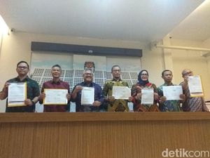 Tak Lapor Dana Kampanye, 11 Parpol di Daerah Tak Bisa Ikut Pemilu Tak Lapor Dana Kampanye, 11 Parpol di Daerah Tak Bisa Ikut Pemilu