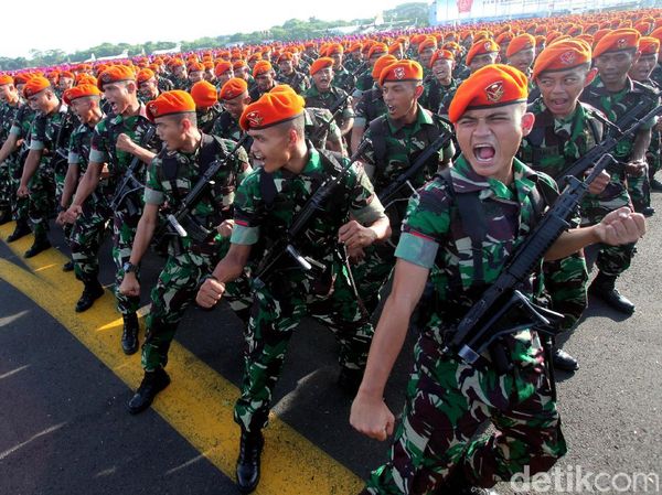 100 Ribu Personel TNI-Polri Ikuti Apel Pengamanan Pemilu