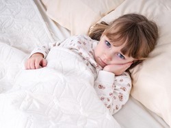 Daftar Asupan yang Bisa Bikin Anak Susah Tidur