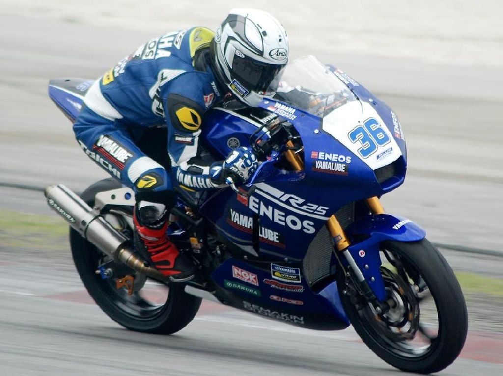 Mantap! Motor Buatan Indonesia Tampil di Ajang Balap Dunia Mantap! Motor Buatan Indonesia Tampil di Ajang Balap Dunia