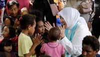 Hibur Anak-anak Korban Banjir Bandang Papua