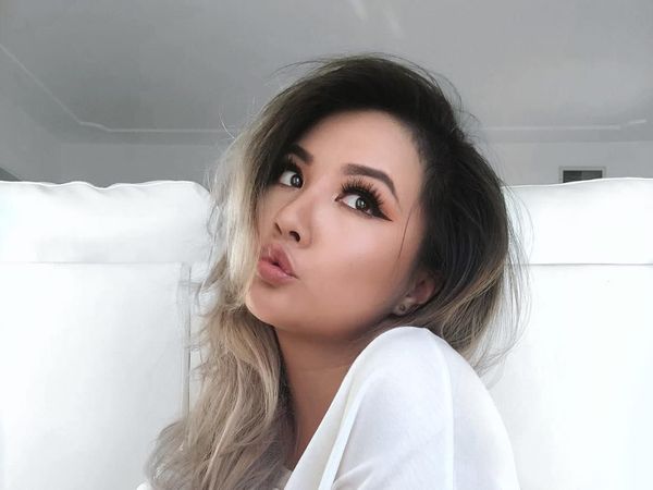 Potret Gamer Cantik yang Viral karena Lawan Komentar Tidak Sopan Netizen
