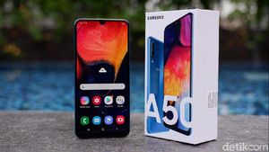 Unboxing Galaxy A50, Ponsel Fingerprint Dalam Layar Rp 4 Jutaan