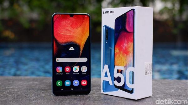 Unboxing Galaxy A50, Ponsel Fingerprint Dalam Layar Rp 4 Jutaan