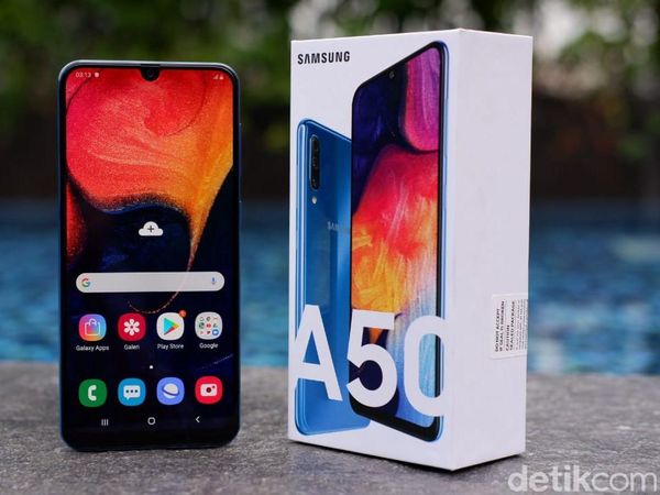 Unboxing Galaxy A50, Ponsel Fingerprint Dalam Layar Rp 4 Jutaan