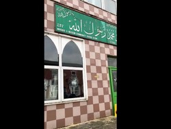 Penampakan Masjid di Birmingham yang Dirusak