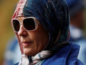 Saat Wanita New Zealand Ramai-ramai Berkerudung untuk Korban Teror