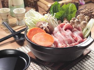 Santap Shabu-Shabu Sher Wagyu Sepuasnya di Ketinggian Jakarta