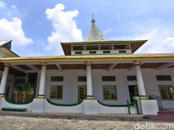 Tentang Masjid Tertua di Bacan dan Mata Air Keramat
