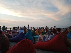 Foto: Menikmati Ibiza Ala Bali