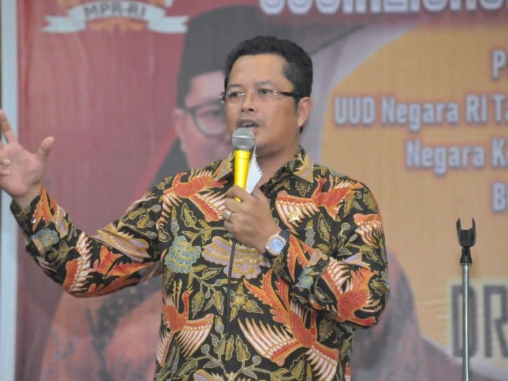 Wakil Ketua DPD RI Ungkap Pentingnya RUU BUMDes bagi Daerah
