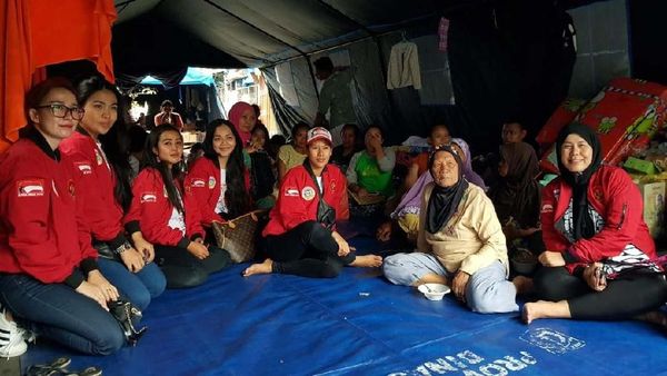 Korban Kebakaran di Taman Sari Terima Bantuan