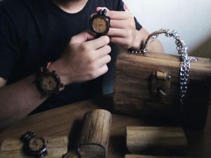 Meraup Jutaan Rupiah Lewat Olahan Kulit Kayu Meraup Jutaan Rupiah Lewat Olahan Kulit Kayu