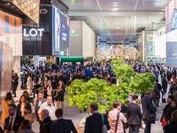 Baselworld, Pameran Jam Tangan Mewah di Swiss yang Didatangi Reino Barack